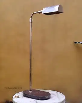 Lampu standing industrial art Deco era kolonial