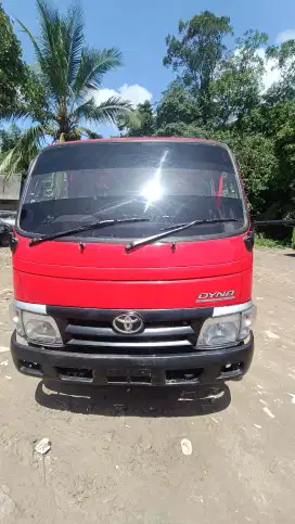 Toyota Dyna 130 HT dumb