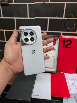 One Plus 12 5G Ram 24/1TB Mulus Beacukai Resmi Bisa TT Pastinya