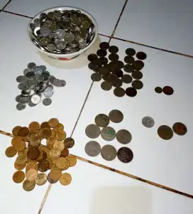 Murah bgt semuanya Sekantong Koin koleksi