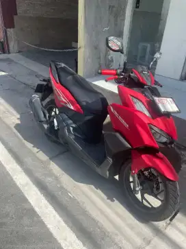 Jual vario160 CBS baru di jual karena mau pindah