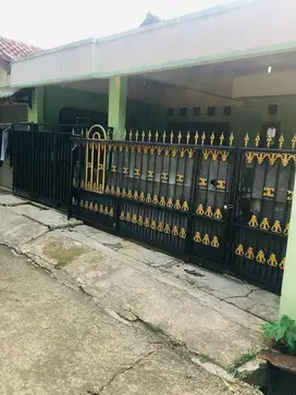 Rumah Luas dan Asri dekat berbagai fasilitas