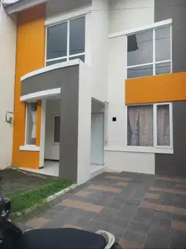 Disewakan/ Dikontrakkan Rumah tinggal Puri Wahid- Argomulyo Salatiga