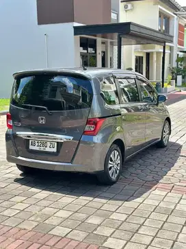 Freed PSD AN. AB tg2 satu pemilik dr baru