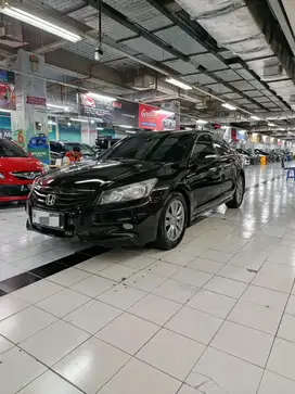 Honda Accord 2011 Bensin