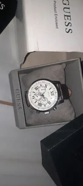 Jam tangan pria guess original