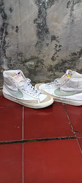 Nike blazer mid 77