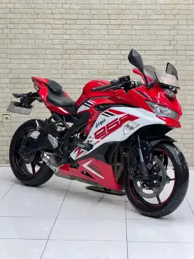 ODO 7RB‼️ Kawasaki ZX 25R ABS QS 2022 Termurah - Dava Mustika