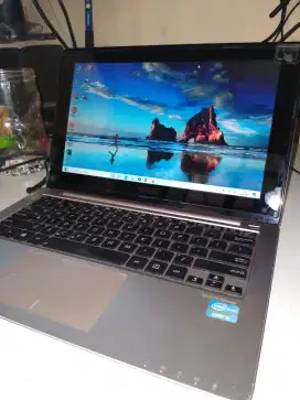 Laptop Asus X202S