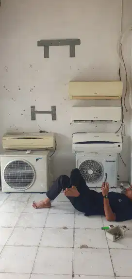 Investasi Servce AC