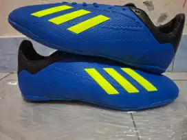 Futsal 42 like new