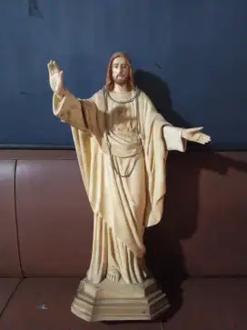 Patung Yesus untuk ruang berdoa