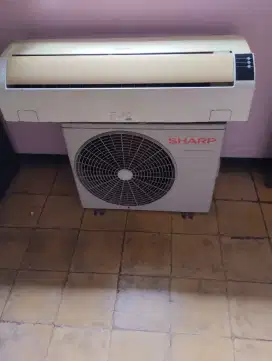 Jual AC 1/2 PK SHARP