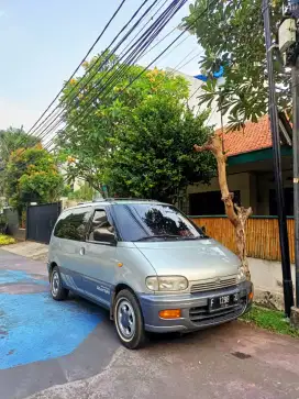 Nissan Serena AT 1996 Jual Cepat Murah