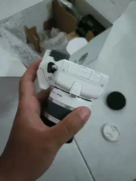 NIKON 1 V2 KIT 10-30 LIKENEW FULSETBOX