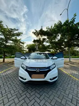 HONDA HRV E CVT LOW KM