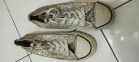 Sepatu wanita airwalk