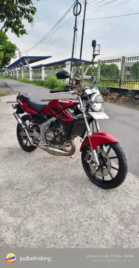 NINJA SS Shuriken Merah Asli 2012