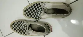 Sepatu anak no 38