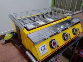 Kompor Panggangan gas 3 burner merk Q2 mau look k