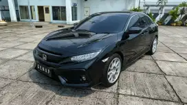 LOW KM 17RB Honda Civic Hatchback Turbo 1.5 AT 2019 Camry Accord ORI