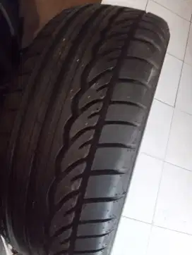 Velg mobil ring 17 kondis beli baru belum pernah pake