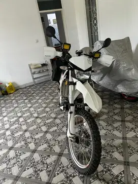 Dijual KLX 250 tahun 2011 istimewa sekali