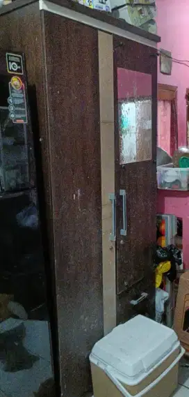 Lemari baju, lemari pakaian