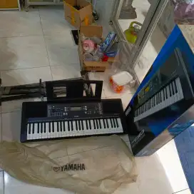 Yamaha PSR-E363