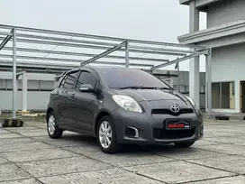 Toyota Yaris 1.5 J AT Matic 2012 km 69rb ori 100% Antik