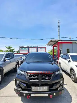 VRZ 2017 diesel matic. Km 99rb antik