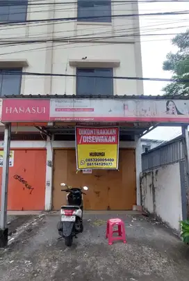 Disewakan Cepat Ruko 3 Lantai