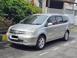 Nissan Grand Livina SV 2013