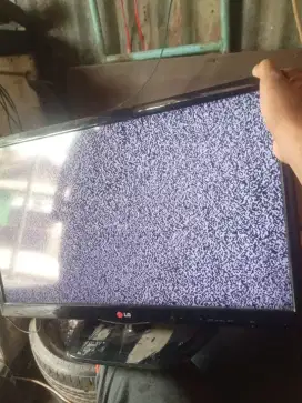 dijual tv LED LG 24 INCH sap pake minus pemakaian aja dan remot ilang