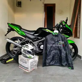 KAWASAKI NINJA 150 RR NEW 2014 HIJAU GOOD CONDITION LIKE NEW