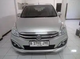 (Harga Cash) Suzuki Ertiga GX Manual 2017 Silver metalik.