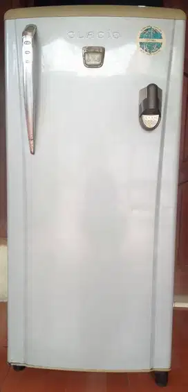 DIJUAL KULKAS BEKAS MURAH SANGAT 1 PINTU