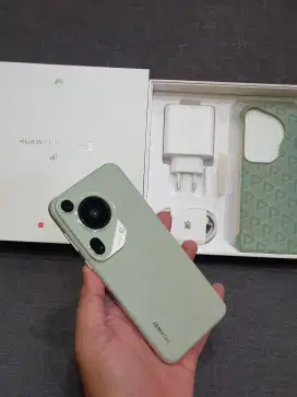 Huawei Pura 70 Ultra Ram 16/1TB Resmi Likenew