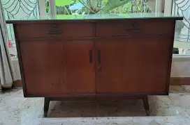 Lemari meja jati 2 laci n 2 pintu