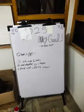 STAND WHITE BOARD