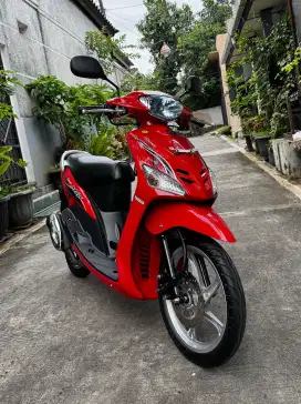 Mio Sporty Non Step 2005