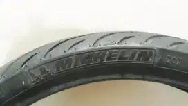 Ban depan (Front)  Michelin pilot street ukuran 17 untuk motor Bebek
