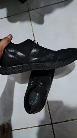 Sepatu Peninggi Badan 7cm