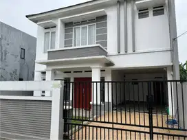Disewakan Rumah Semi Furnished di Palem Indah II - Bintaro Sektor 9