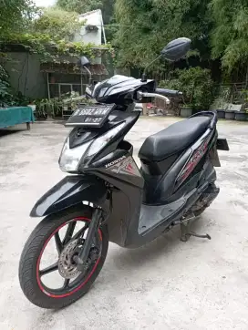 BEAT CW FI TAHUN 2015