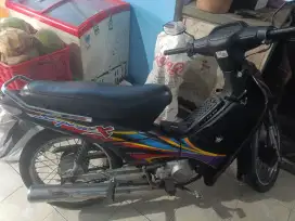 jual motor supra x 2004