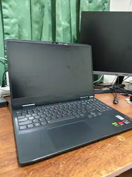 Laptop Lenovo Ideapad Gaming 3 R7 7735HS RTX4050 6GB 32GB RAM 1TB SSD