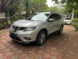Nissan X-Trail 2015 Bensin