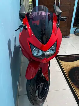 Ninja 250 karbu merah