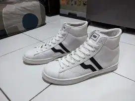 Sepatu Piero Mojo